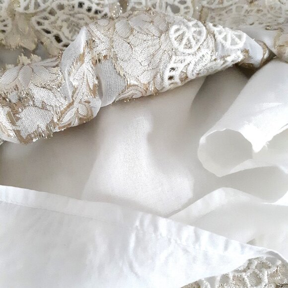 Moulinette Soeurs Skyler Shine Gold Lace Blouse - Picture 4 of 11